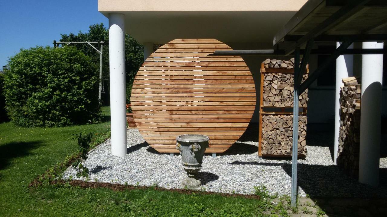 Pura Vida